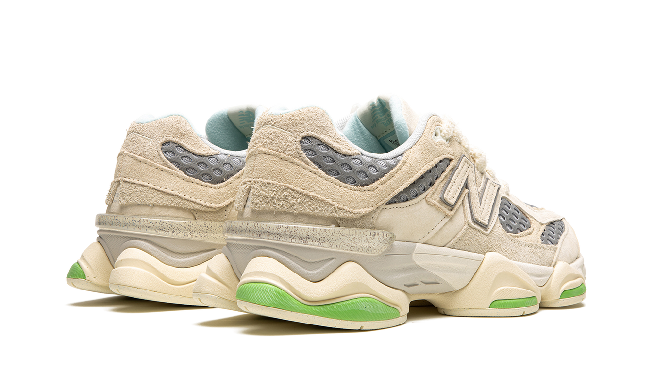 New Balance 9060 „Ziegel und Holz“