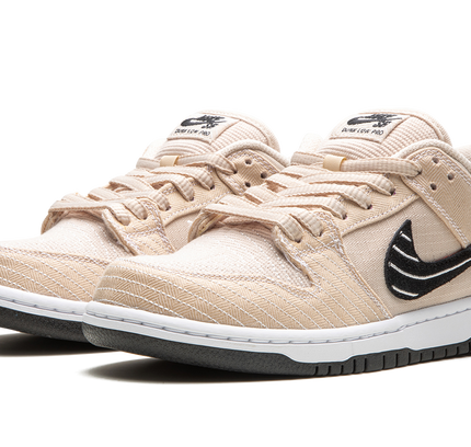 Nike Dunk SB Low "Albino & Preto - Jiu Jitsu"