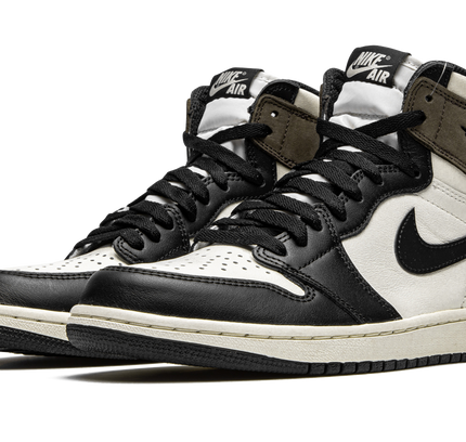 Air Jordan 1 Retro High OG "Dark Mocha"