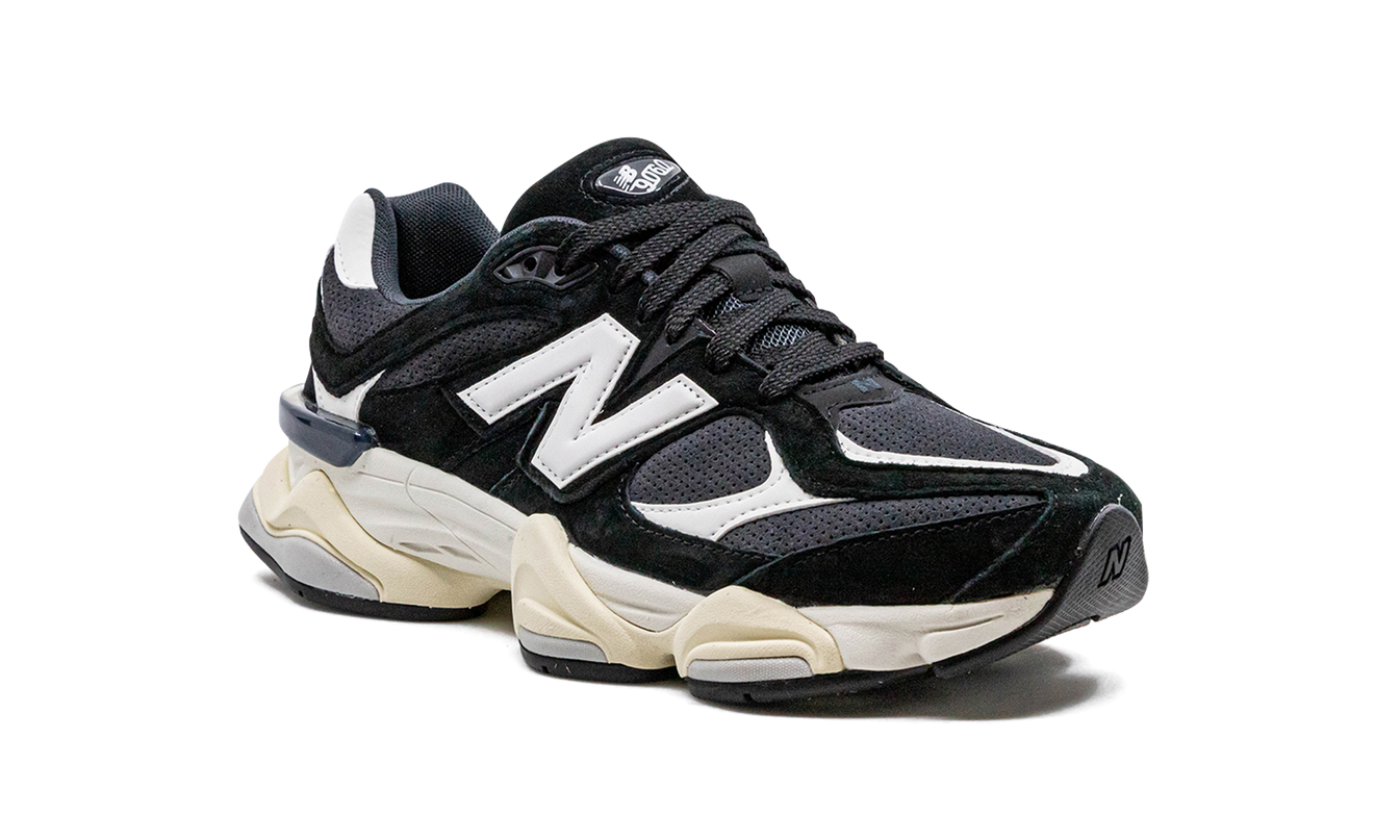 New Balance 9060 "Schwarz/Weiß"