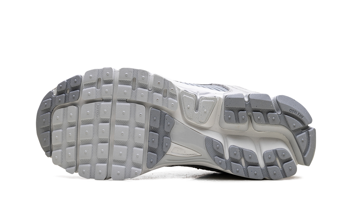 Nike Zoom Vomero 5 WMNS "Pure Platinum"