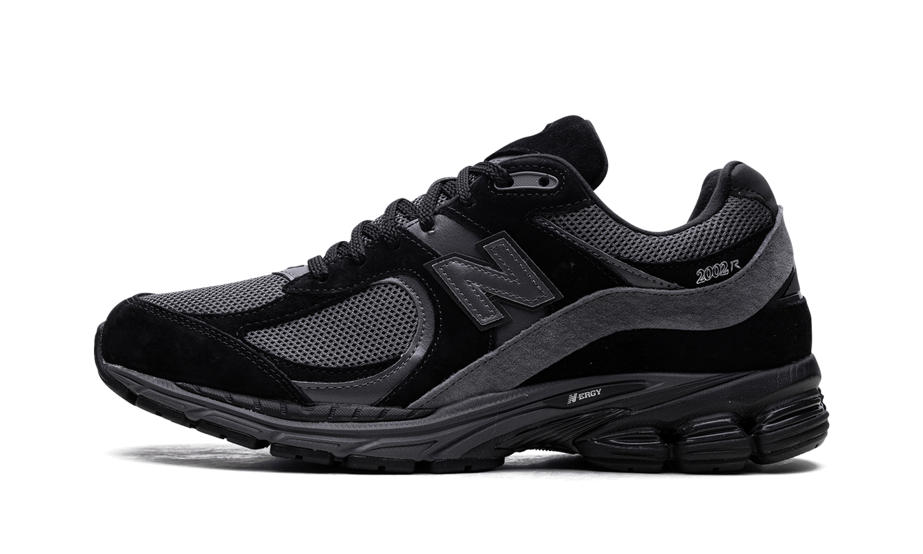 New Balance 2002R "Black Magnet"