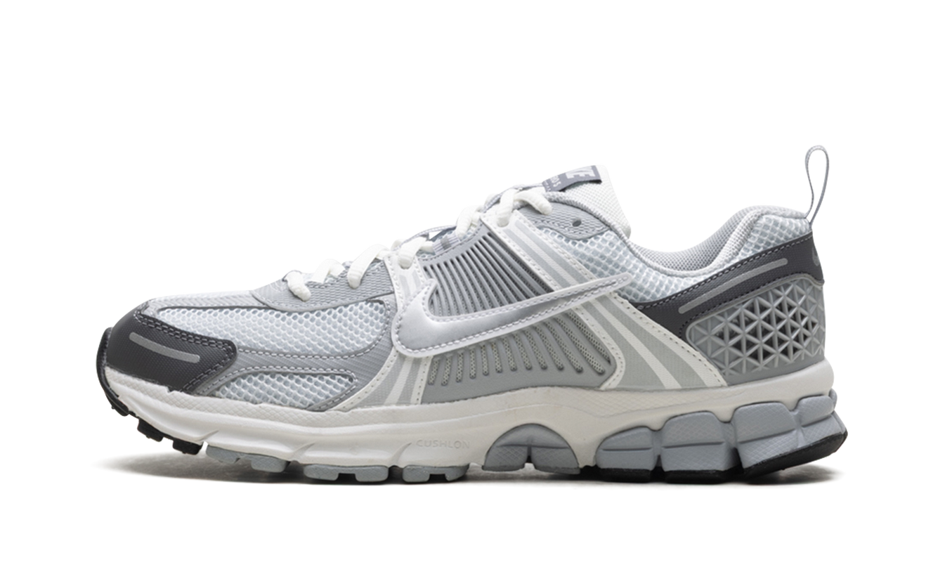 Zoom Vomero 5 „Pure Platinum“