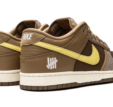 Nike Dunk Low SP "Undefeated - Canteen"