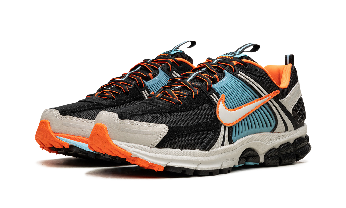 ZOOM VOMERO 5 WMNS "Schwarz/Blauer Blick"