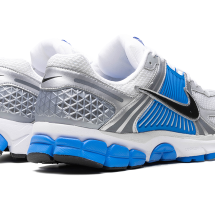 Nike Zoom Vomero 5 "Metallic Silver/Photo Blue"