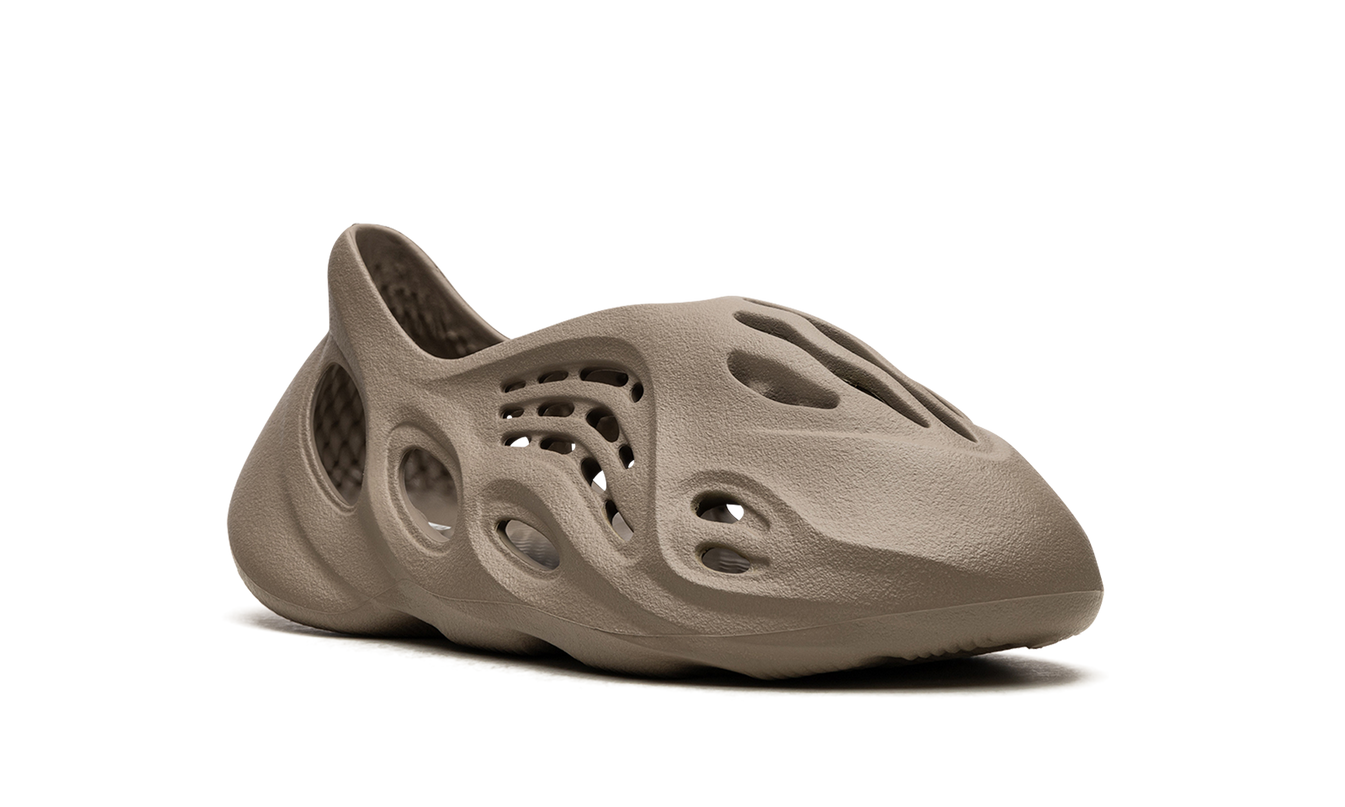 Yeezy Foam Runner "Stone Taupe"