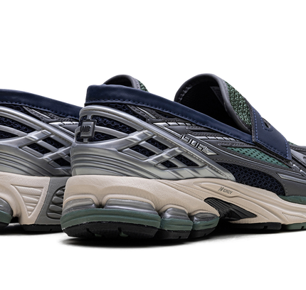 New Balance 1906L "Silver Metallic Dark Juniper"