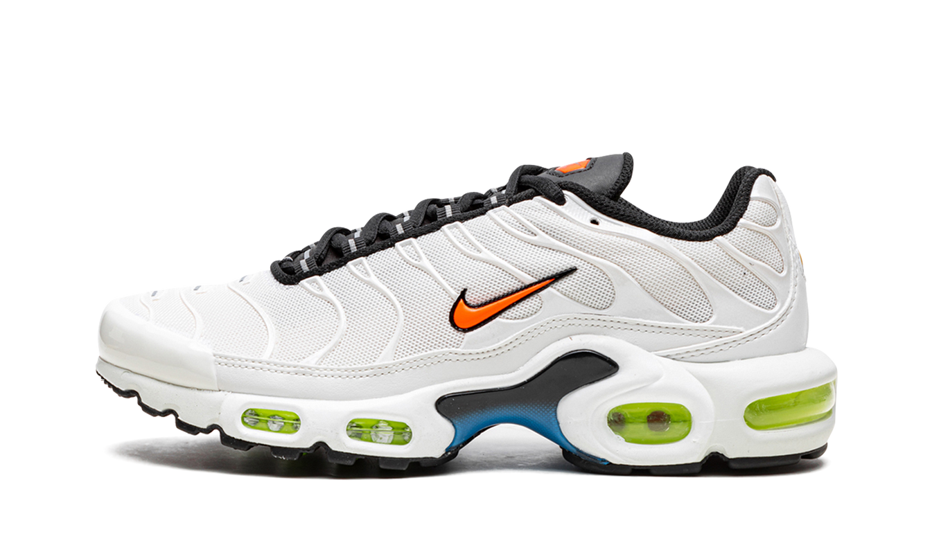 Nike Air Max Plus WMNS "Barely Rose/White Metallic Silver"