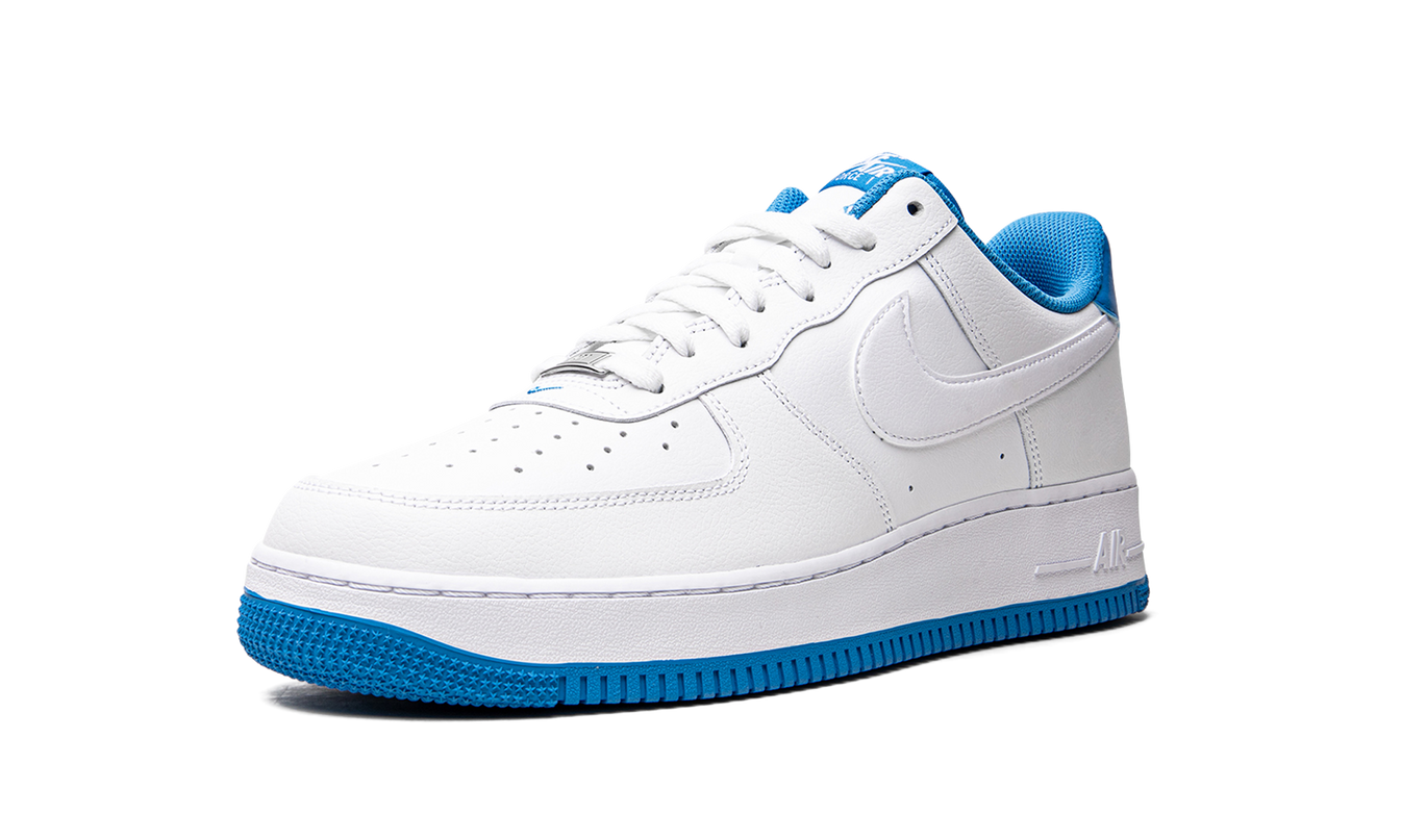 Nike Air Force 1 '07 "White / Light Photo Blue"