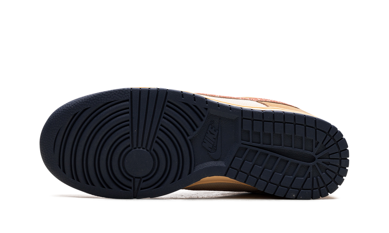 Nike Dunk Low "Wheat/Sanddrift"