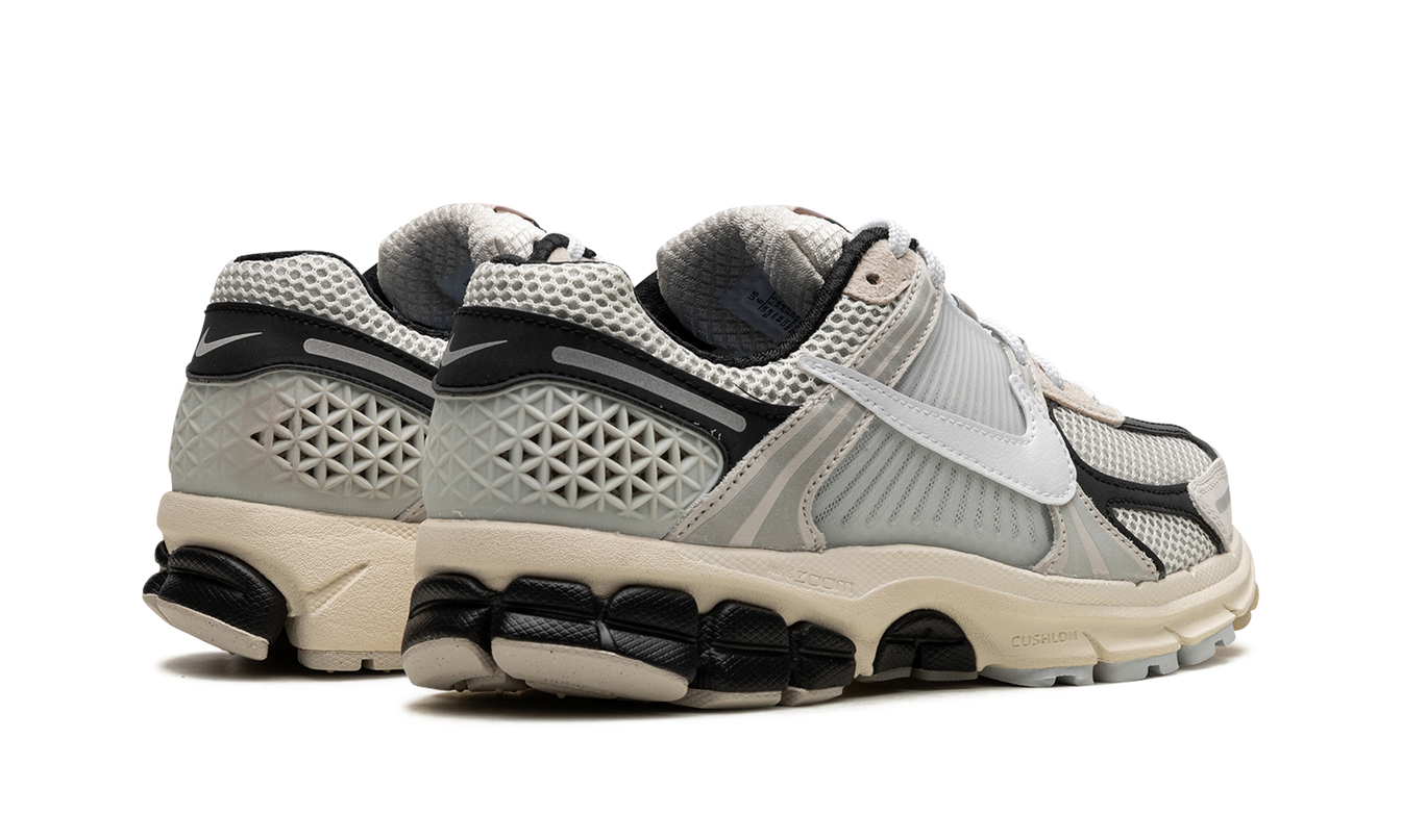 Nike Zoom Vomero 5 "Supersonic"