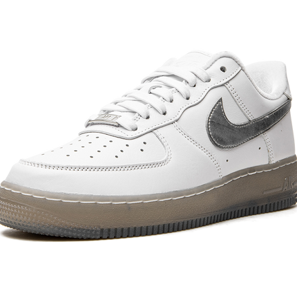 Nike Air Force 1 "White / Metallic Silver"