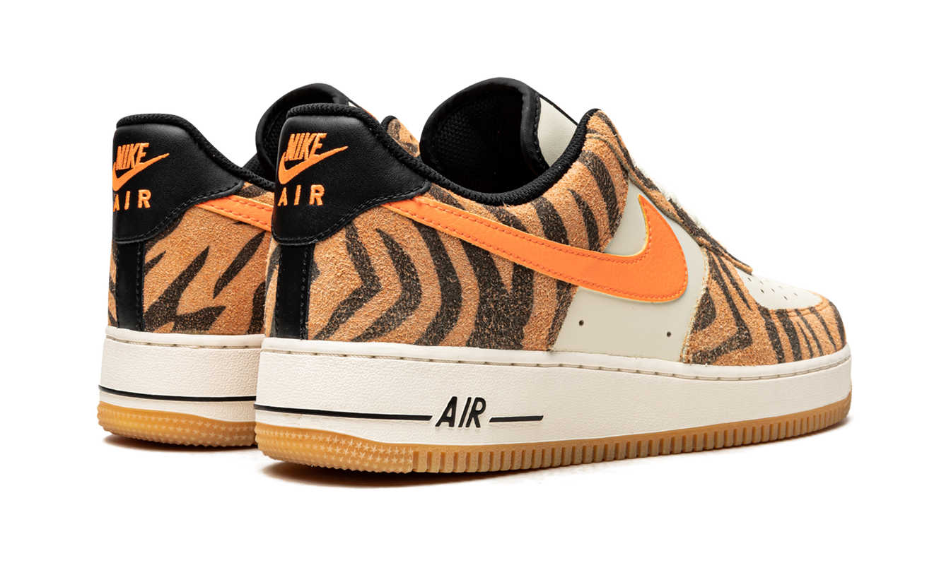 Nike Air Force 1 '07 PRM "Daktari Stripes"