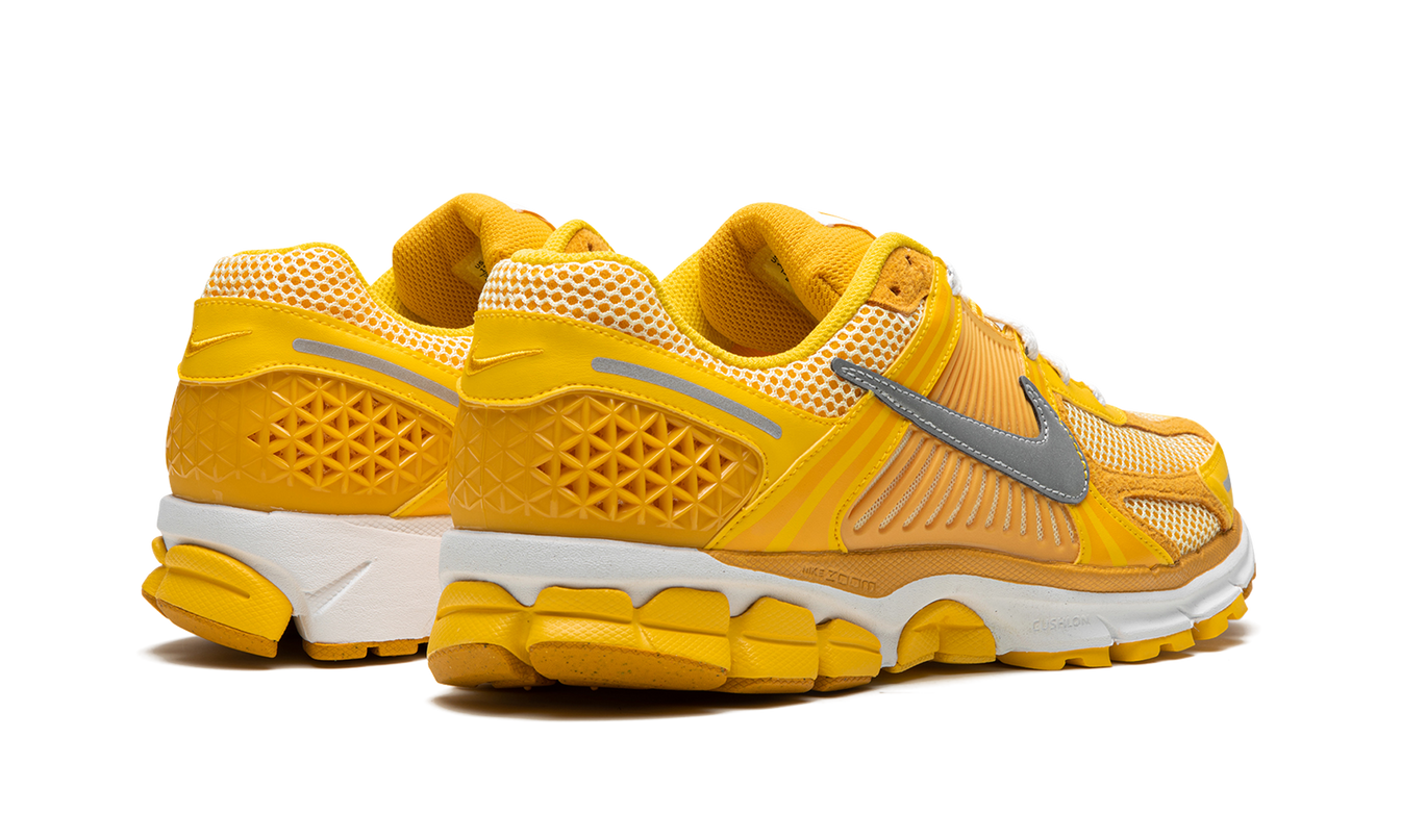 Nike Zoom Vomero 5 "Varsity Maize"
