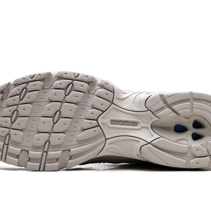 New Balance 530 "Moonrock Moonbeam"