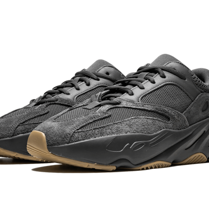 Yeezy Boost 700 „Utility Black“