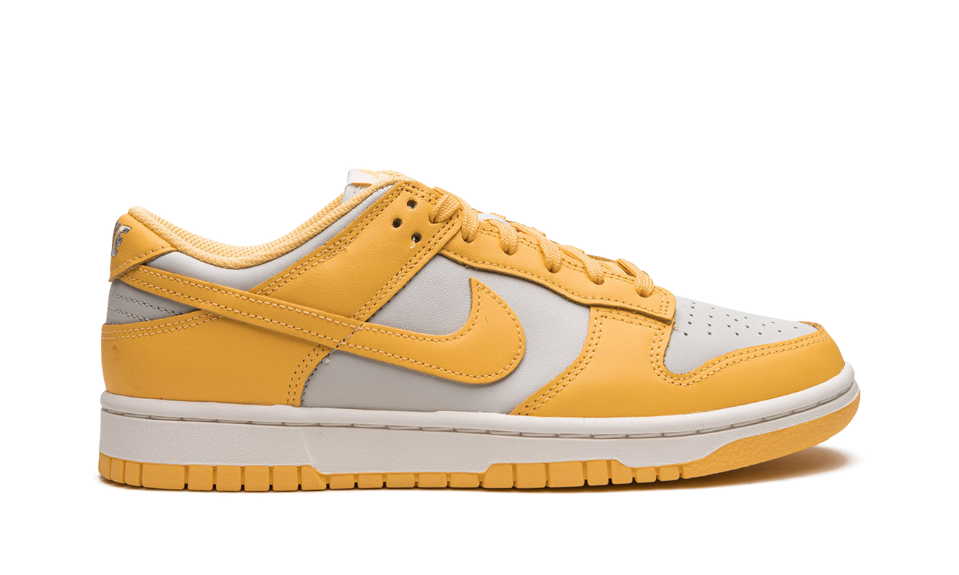 Nike Dunk Low WMNS "Citron Pulse"