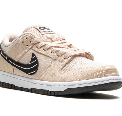 Nike Dunk SB Low "Albino & Preto - Jiu Jitsu"