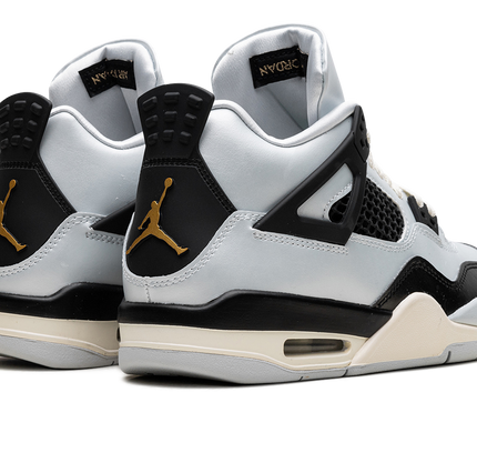 Air Jordan 4 GS „Pure Platinum“