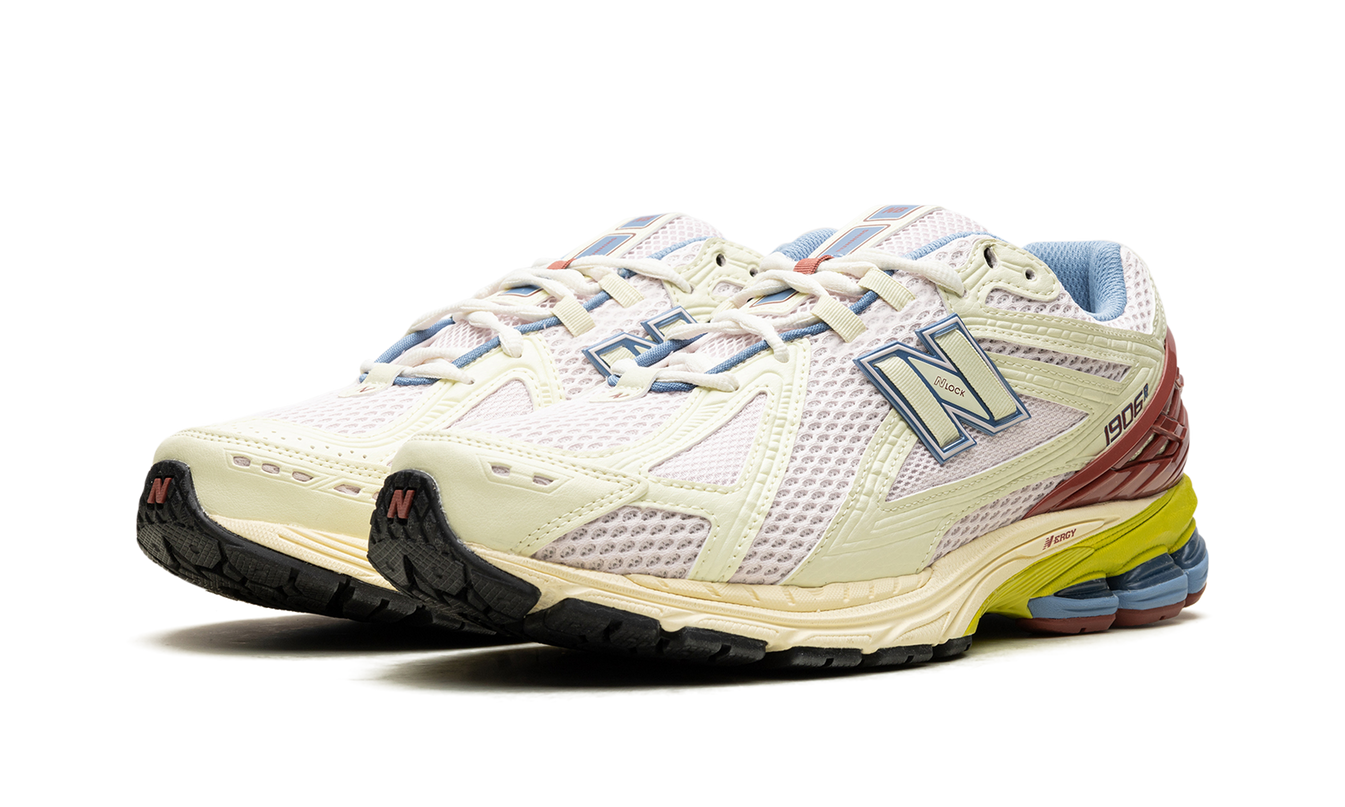 New Balance 1906R "Dawn Glow/Tamarind"