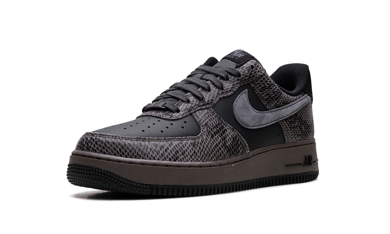 Nike Air Force 1 Low "Off Noir Snakeskin"