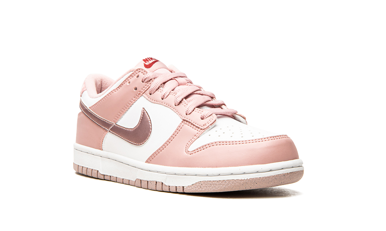 Nike Dunk Low (GS) "Pink Velvet"