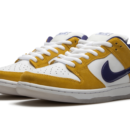 Nike Dunk SB Low "Laser Orange"