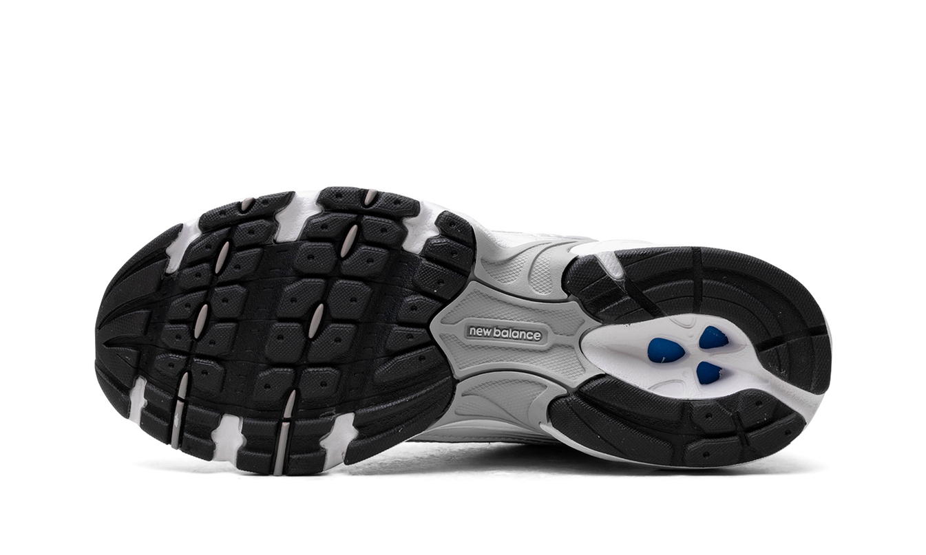 New Balance 530 "White/Silver Metalic/Ice Wine/Mid Century Pin"