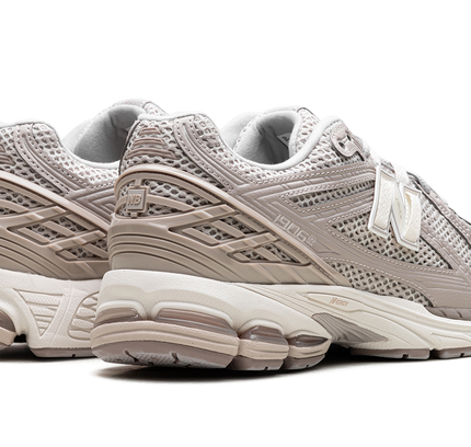 New Balance 1906R "Grey Day"