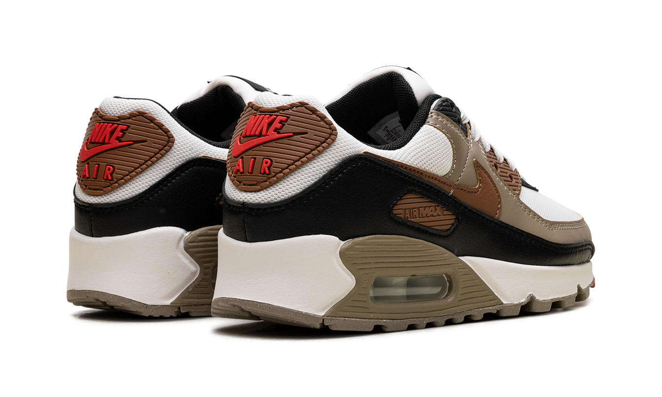 Nike Air Max 90 WMNS "Phantom Black Fire Red Light British Tan"