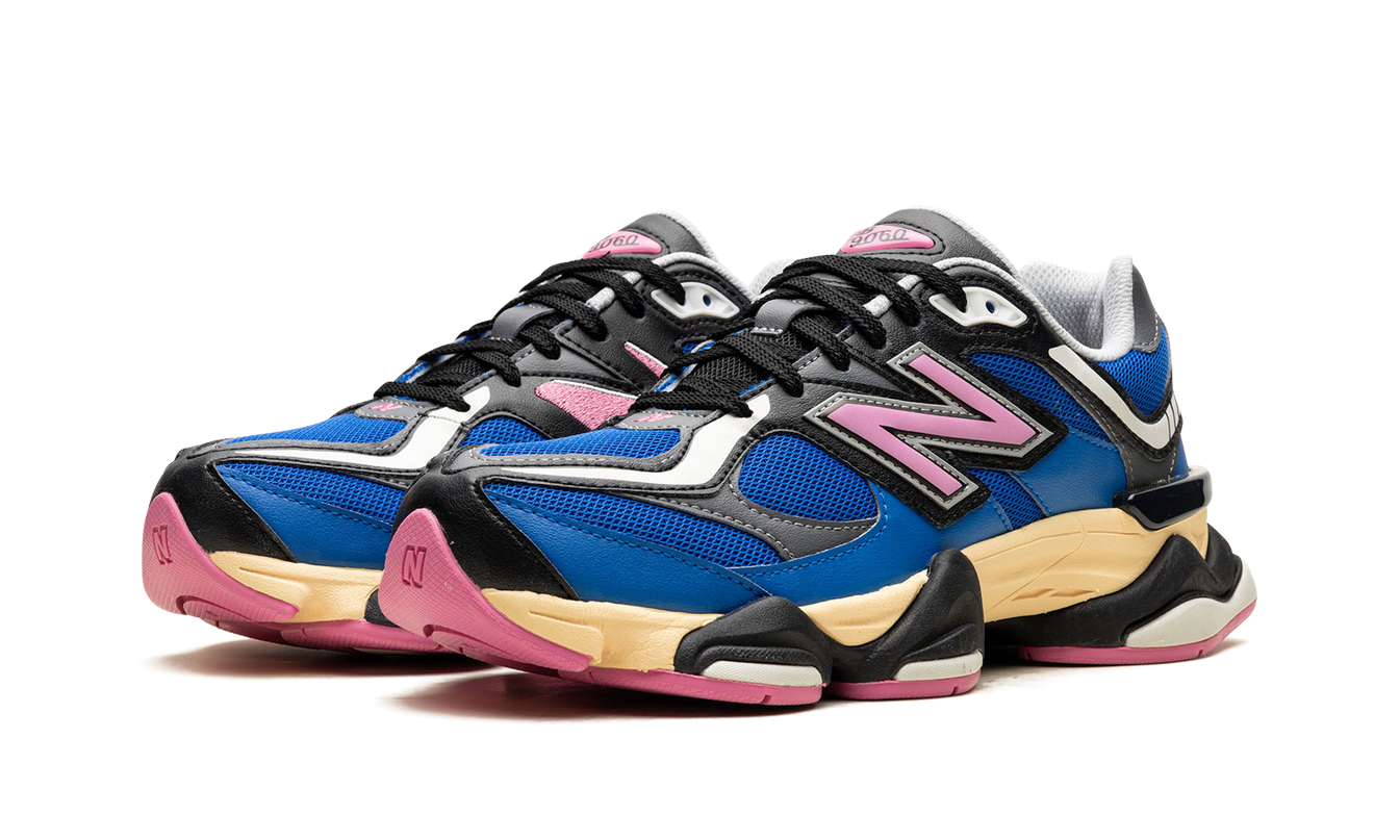New Balance 9060 „Blau / Pink“