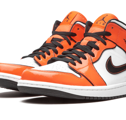 Air Jordan 1 Mid SE "Turf Orange"
