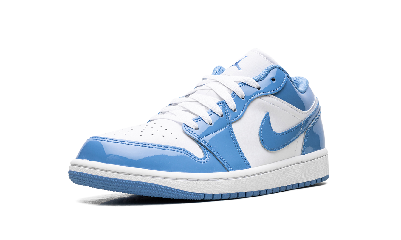 Air Jordan 1 Low SE "White Legend Blue"