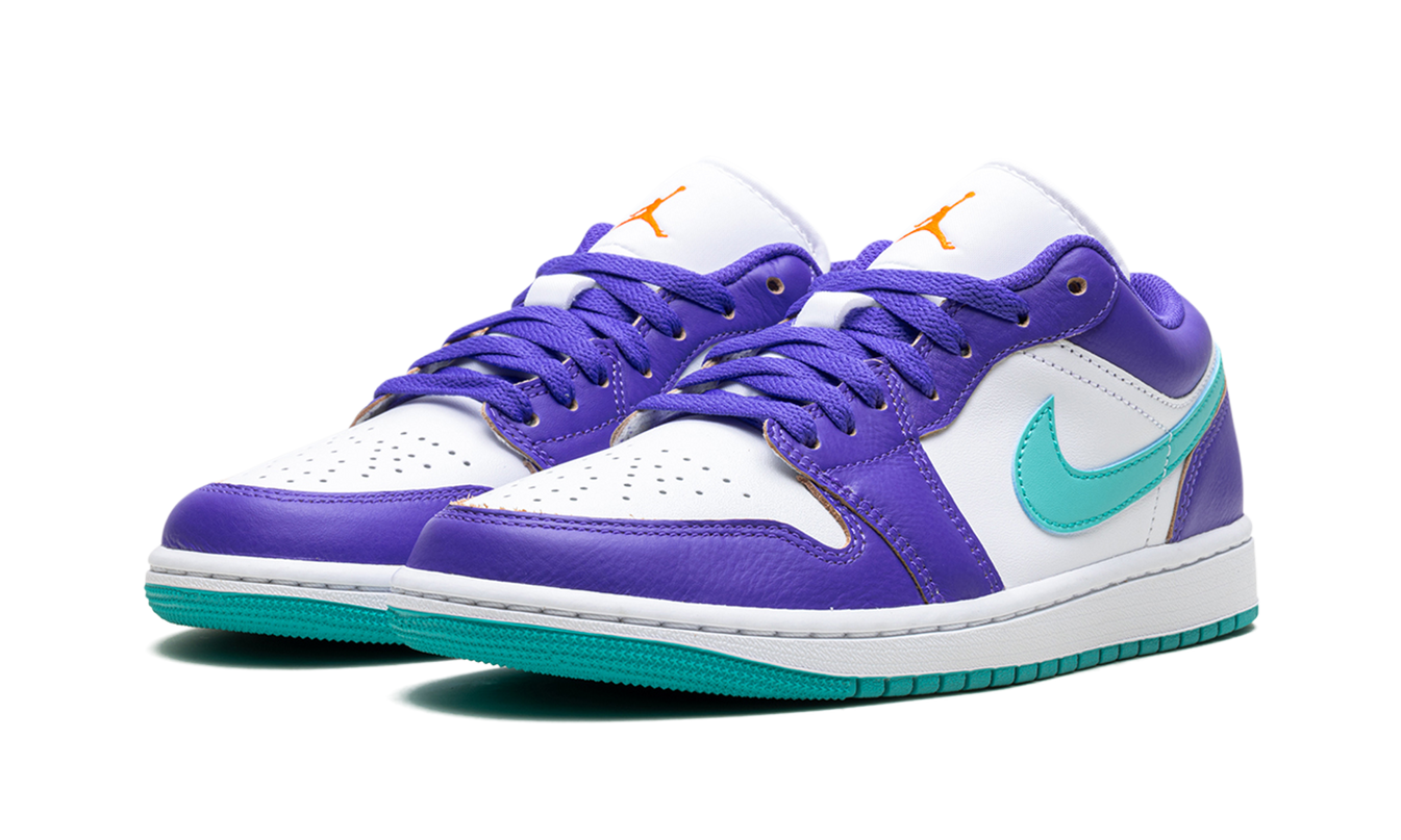 Air Jordan 1 LOW "Hornets"
