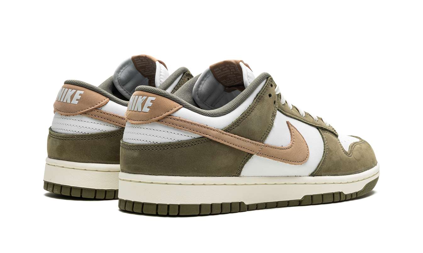 Nike Dunk Low Premium "Medium Olive"