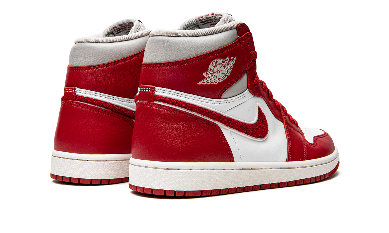 Air Jordan 1 HIGH OG WMNS "Newstalgia"