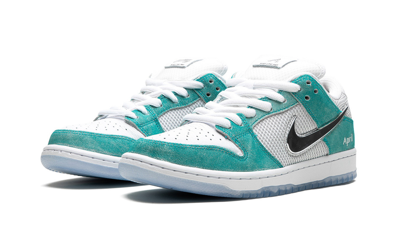 Nike Dunk SB Low Pro QS "April Skateboards"