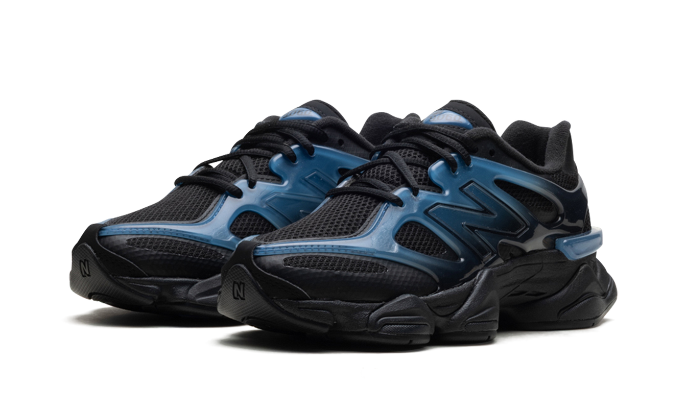 New Balance 9060 „Marineblau-Schwarz-Farbverlauf“