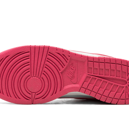 Nike Dunk Low WMNS "Archeo Pink"