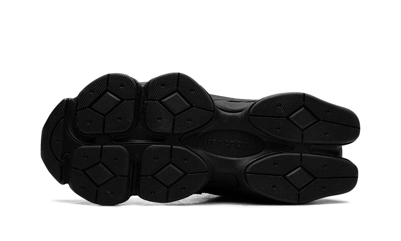 New Balance 9060 "Triple Black"