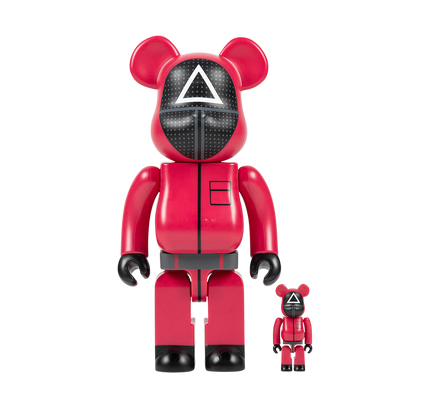 Bearbrick "Squid Game Guard (Triangle) 100% & 400"