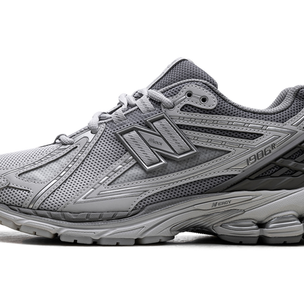 New Balance 1906R „Mondneujahrsregenwolke“