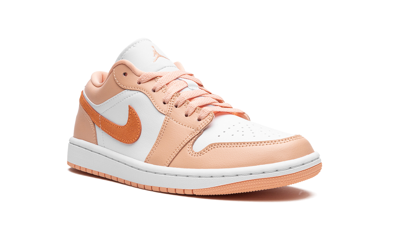 Air Jordan 1 LOW WMNS "Sunset Haze"