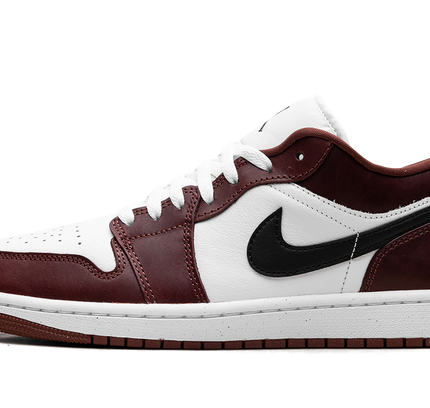 Air Jordan 1 Low SE "Dark Pony"