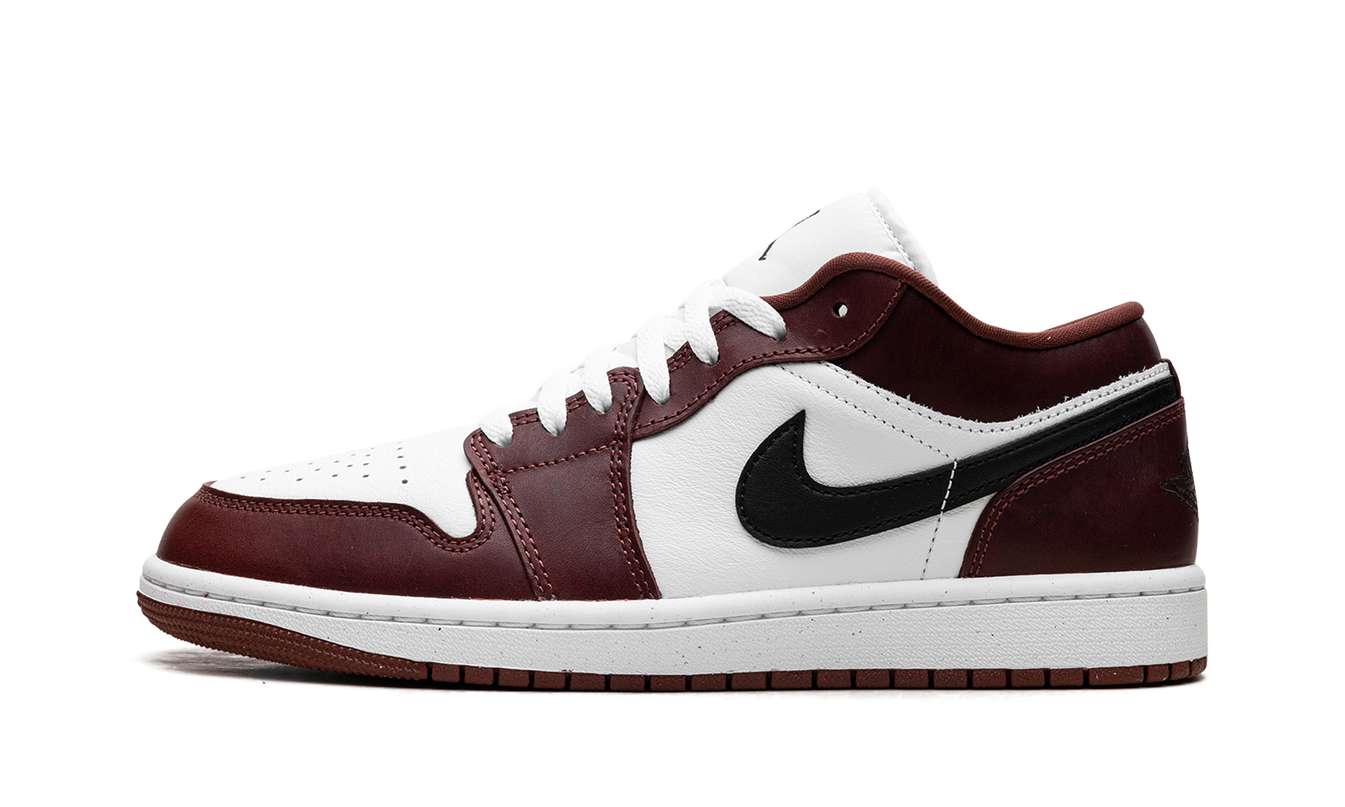 Air Jordan 1 Low SE "Dark Pony"
