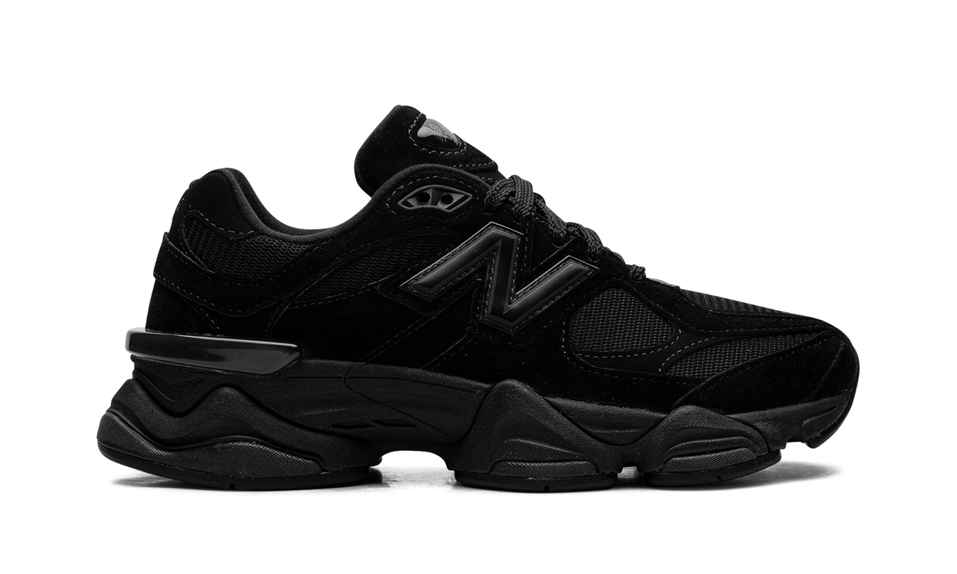 New Balance 9060 "Triple Black"