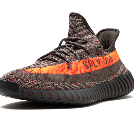 Yeezy 350 „Carbon Beluga“