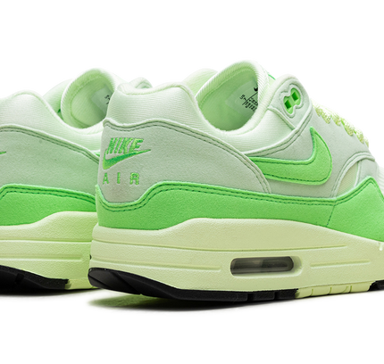 Nike Air Max 1 "Vapor Green"