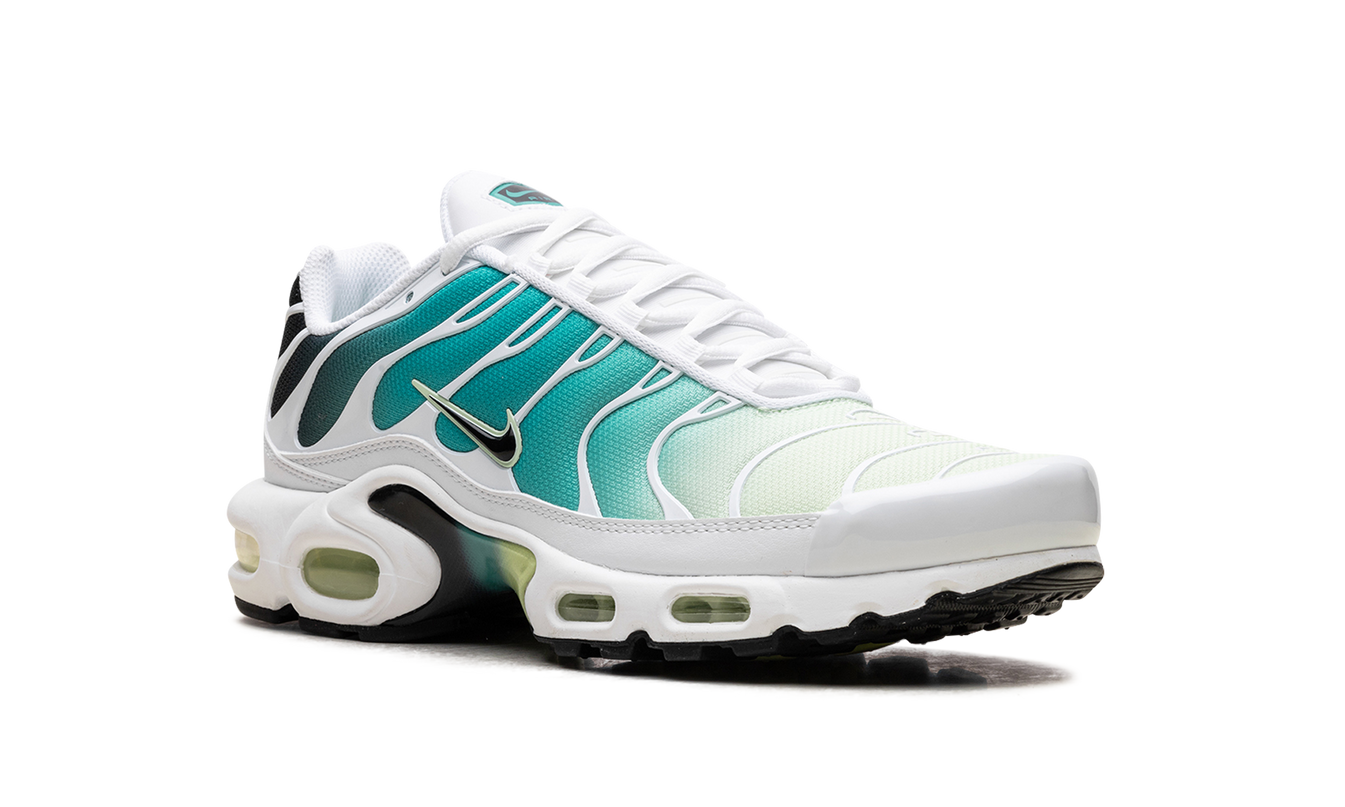 Nike Air Max Plus WMNS "Dusty Cactus Barely Volt"